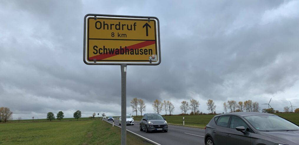 Ortsausgangsschild Schwabhausen zwischen Gotha und Ohrdruf