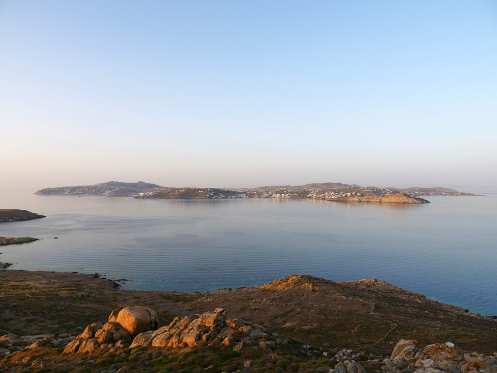Der Drehort, die unbewohnte griechische Insel Delos.